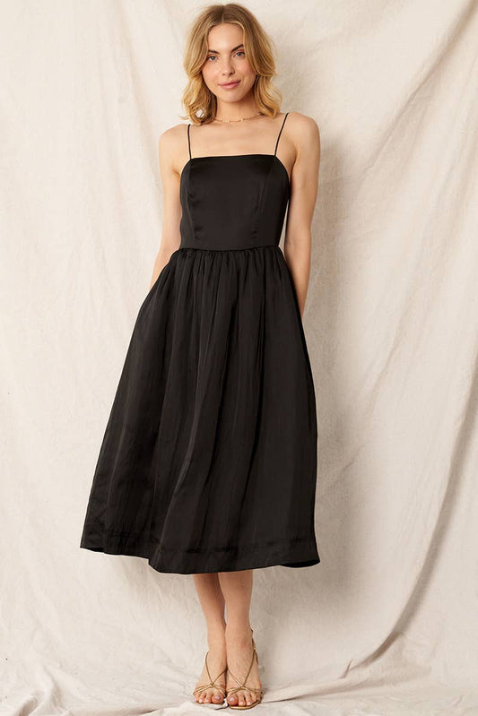 Sleeveless Cami Midi Dress: Black / M