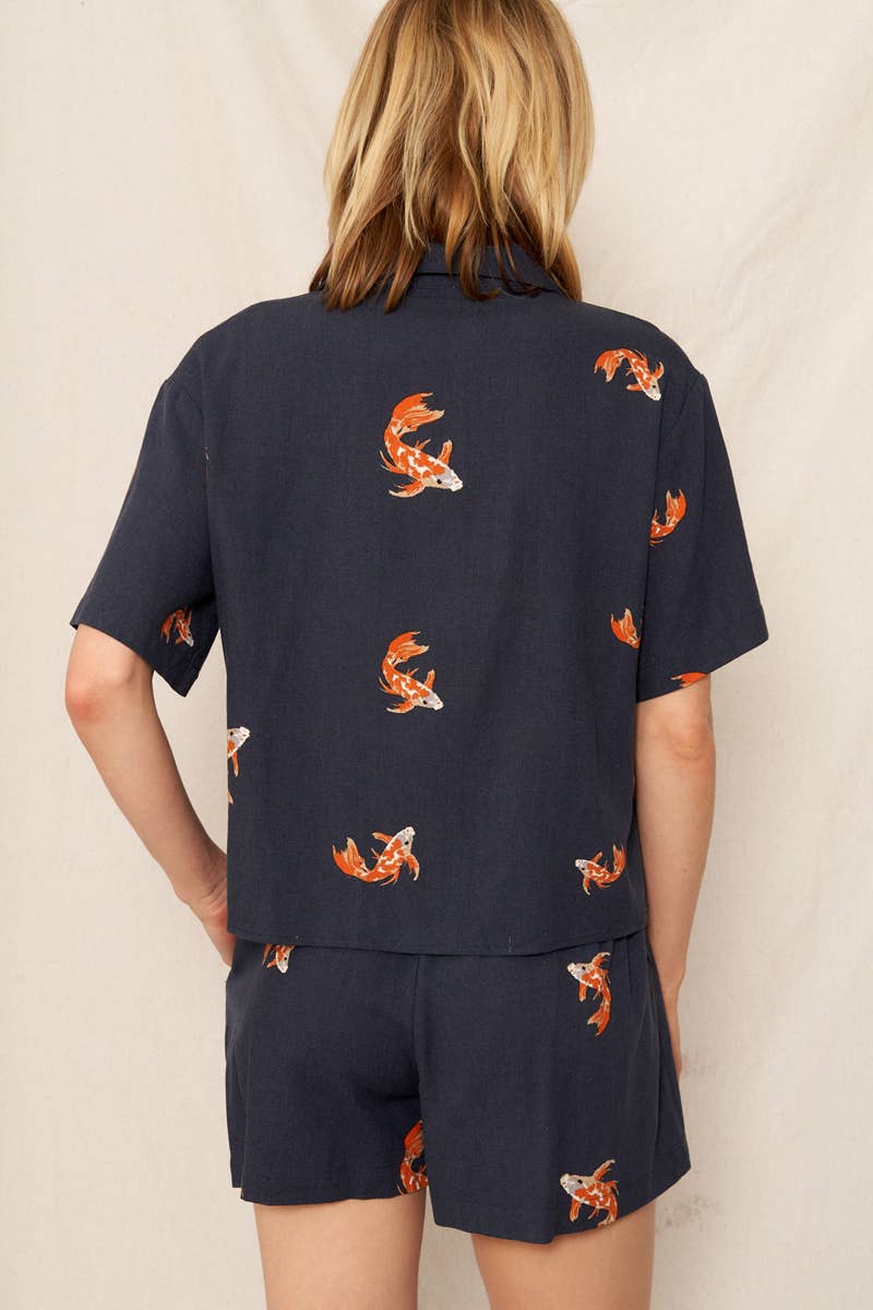 Koi Fish Print Short Sleeve Button Down Shirt: Navy Orange / S